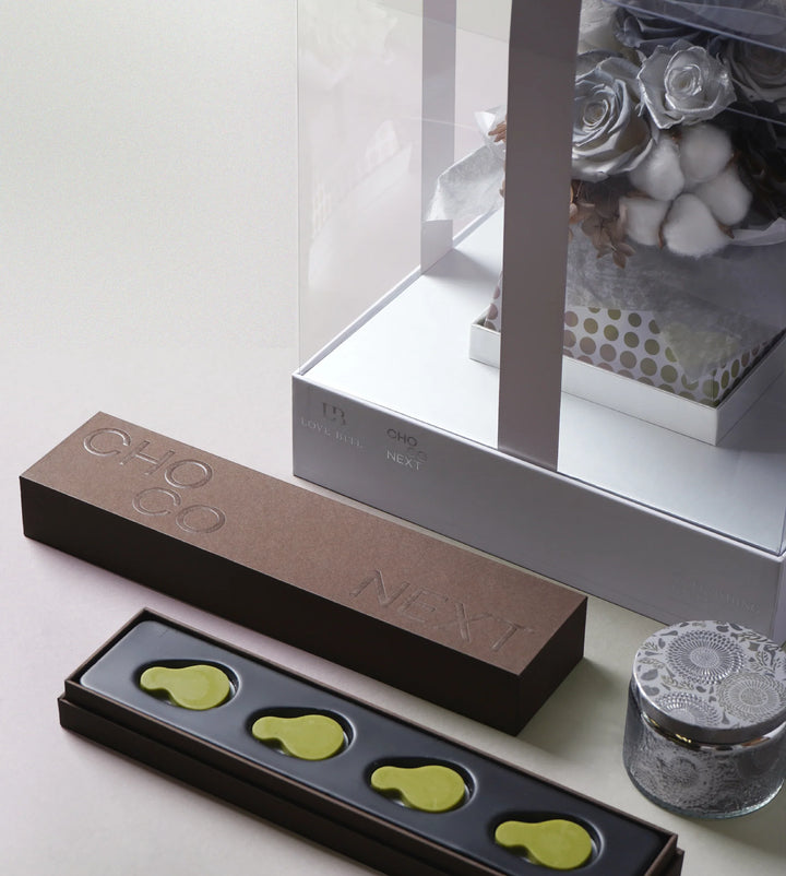 銀河雪灰 Silver Cloud 灰銀玫瑰永生花朱古力禮盒3